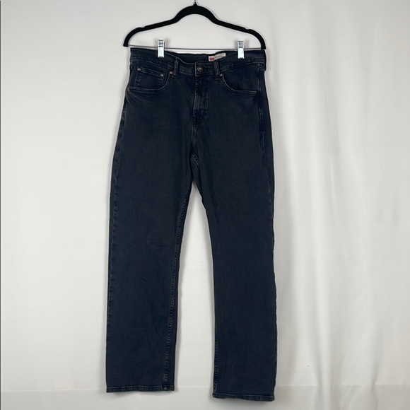 Wrangler Other - Wrangler Relaxed Boot Cut Black Jeans - Size 32 X 30